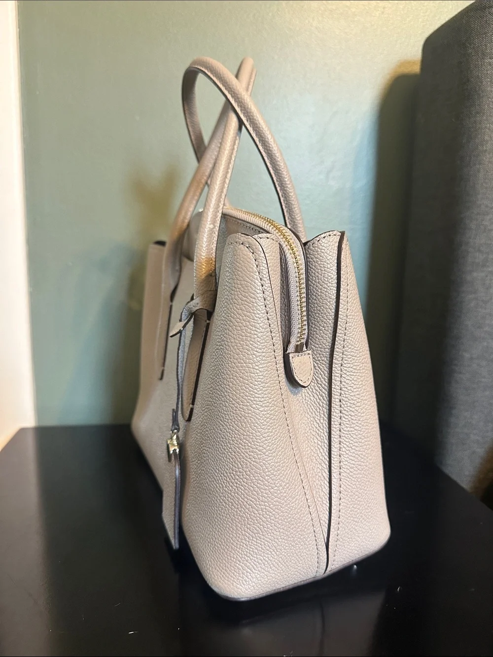 Kate Spade Medium Grey Margaux Satchel with crossbody strap